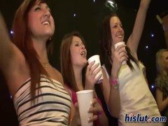 Orgie party cu adolescente de liceu si barbati bine facuti