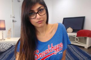 Mia Khalifa revine cu un film xxx de senzatie hd