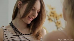 Surori de nedespartit si-o trag impreuna cu acelasi barbat