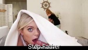 Tata si fiica si-o trag fara sa afle mama