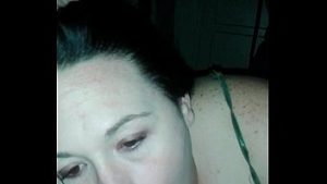 Tip cu pula mica primeste muie cu finalizare in gura