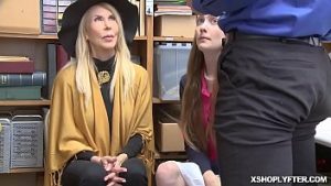 Maicasa o scapa de dosar penal dupa sex neprotejat cu politistu