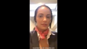 Andreea stewardesa poze goala in avion la 8000 m altitudine