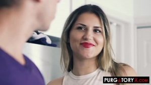 Vanessa milfa perversa penetrata de trei tineri