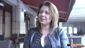 Cindy Lopes isi aduce fiica la sex in grup