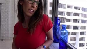 Terapie cu Dava Foxx care primeste pula in toate gaurile