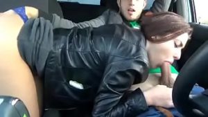 Muie in masina film porno romania