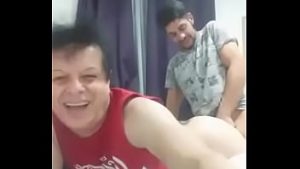 Film porno in romana cu o matura cu tatuaje