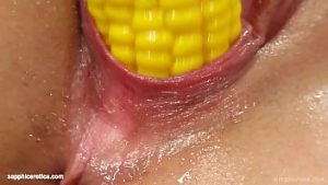 Panarama bruneta la casting XXX isi largeste vaginu