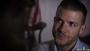 Evelyn suge pula mare si e penetrata in vagin