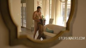 Sex cu prietena negresa care se excita si vrea pula