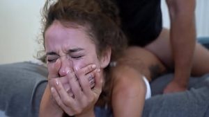 Geisha la 18 ani fututa salbatic are multiple orgasme