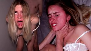 Distrusa in vagin are multiple orgasme dupa sex intens