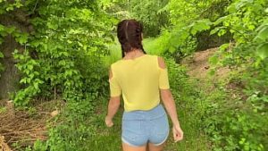 Kate face muie si sex filmat in padurea Baneasa