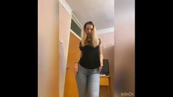 Porno romanesc blonda fututa in pizda ei sexy