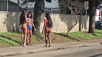 Sex cu o centurista tatuata pe buci