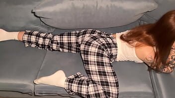 Iubita curva vrea si muie si futai