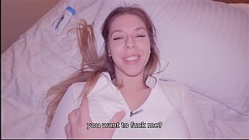 Ejaculeaza in pizda si apoi e supt pana isi da iar drumu