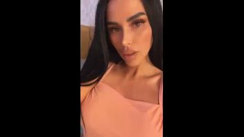 Daniela Crudu top