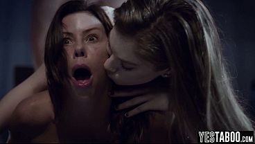 Doua milfe bisexuale sex cu doctor dotat