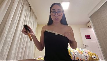 Face videochat si are orgasm cu dildo in pasarica
